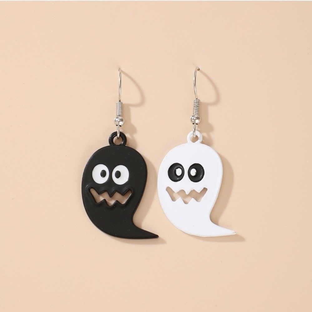 Ghost-Shaped Black and White Earrings